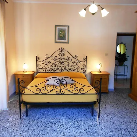 Apartman Casa Pineta 3 *